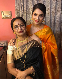 paayel with mother